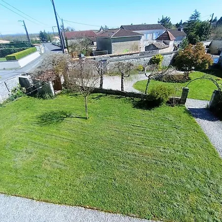 Σπίτι διακοπών Beau Logis Charentais Du Xixe Et Sa Piscine